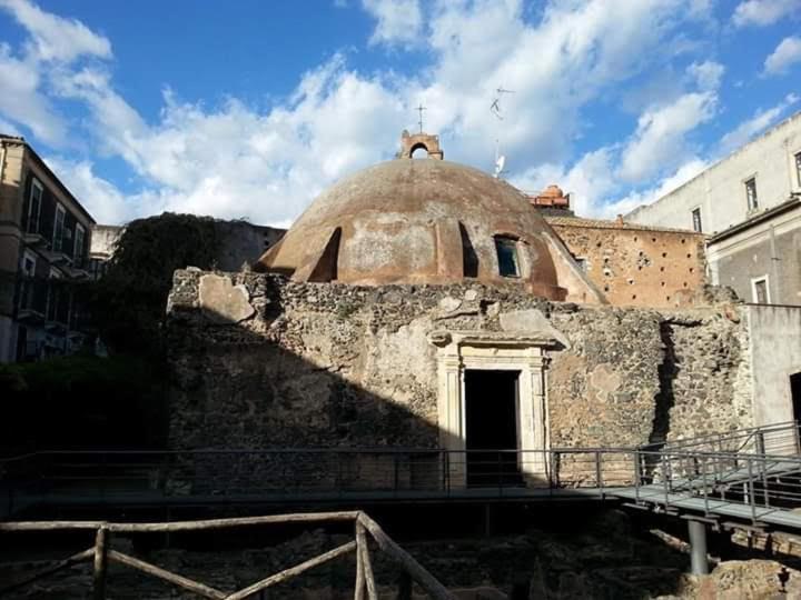Holiday Home Presso Terme Della Rotonda Catania Luaran gambar